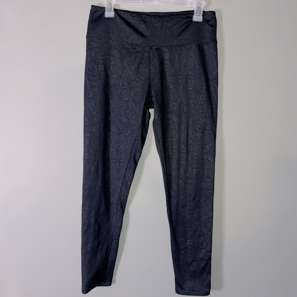 3/$27 Marika Gear Leggings Size L Black